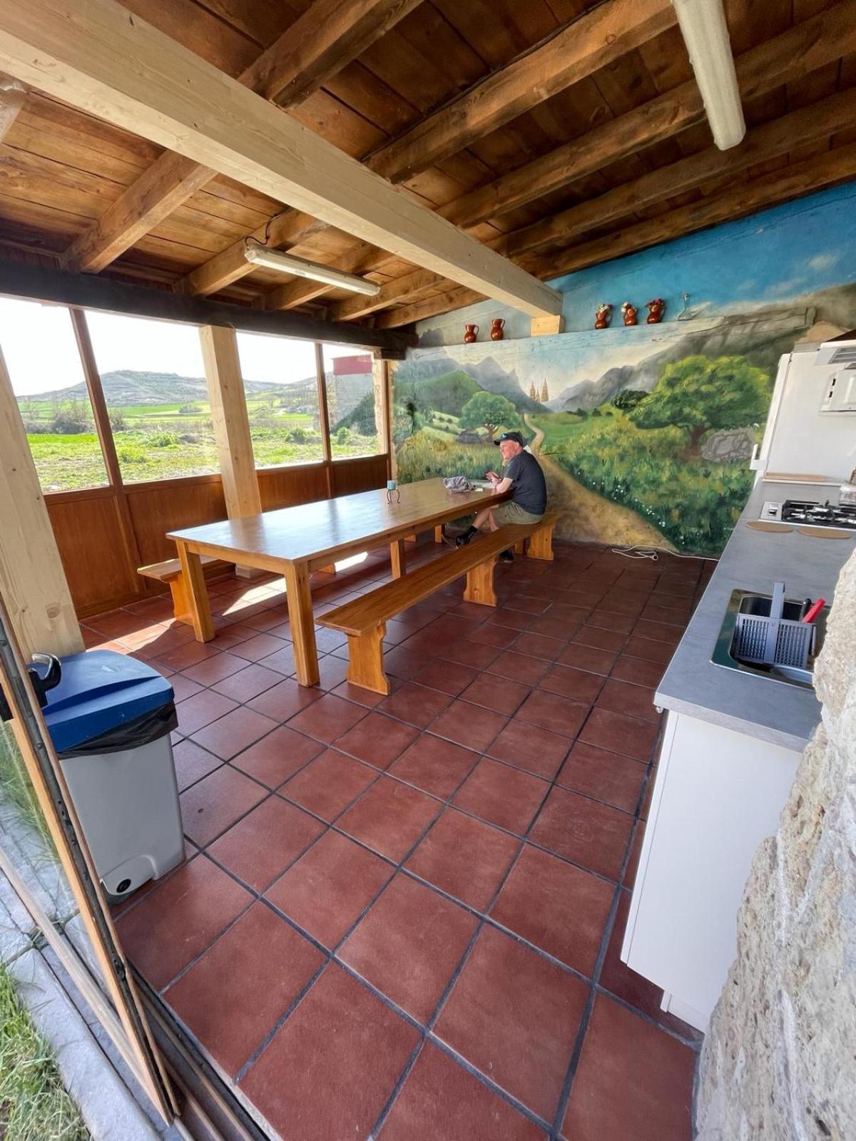 Albergue El Alfar/Pilgrim Hostel Hornillos del Camino Exteriér fotografie