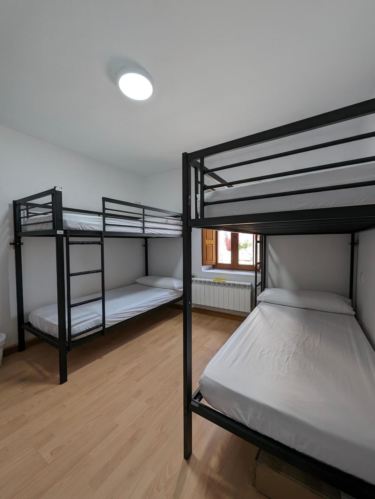 Albergue El Alfar/Pilgrim Hostel Hornillos del Camino Exteriér fotografie